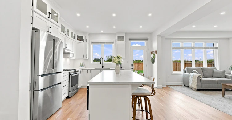 90 Mcbride Trail, Barrie, ON, L9J 0Y6 - 7