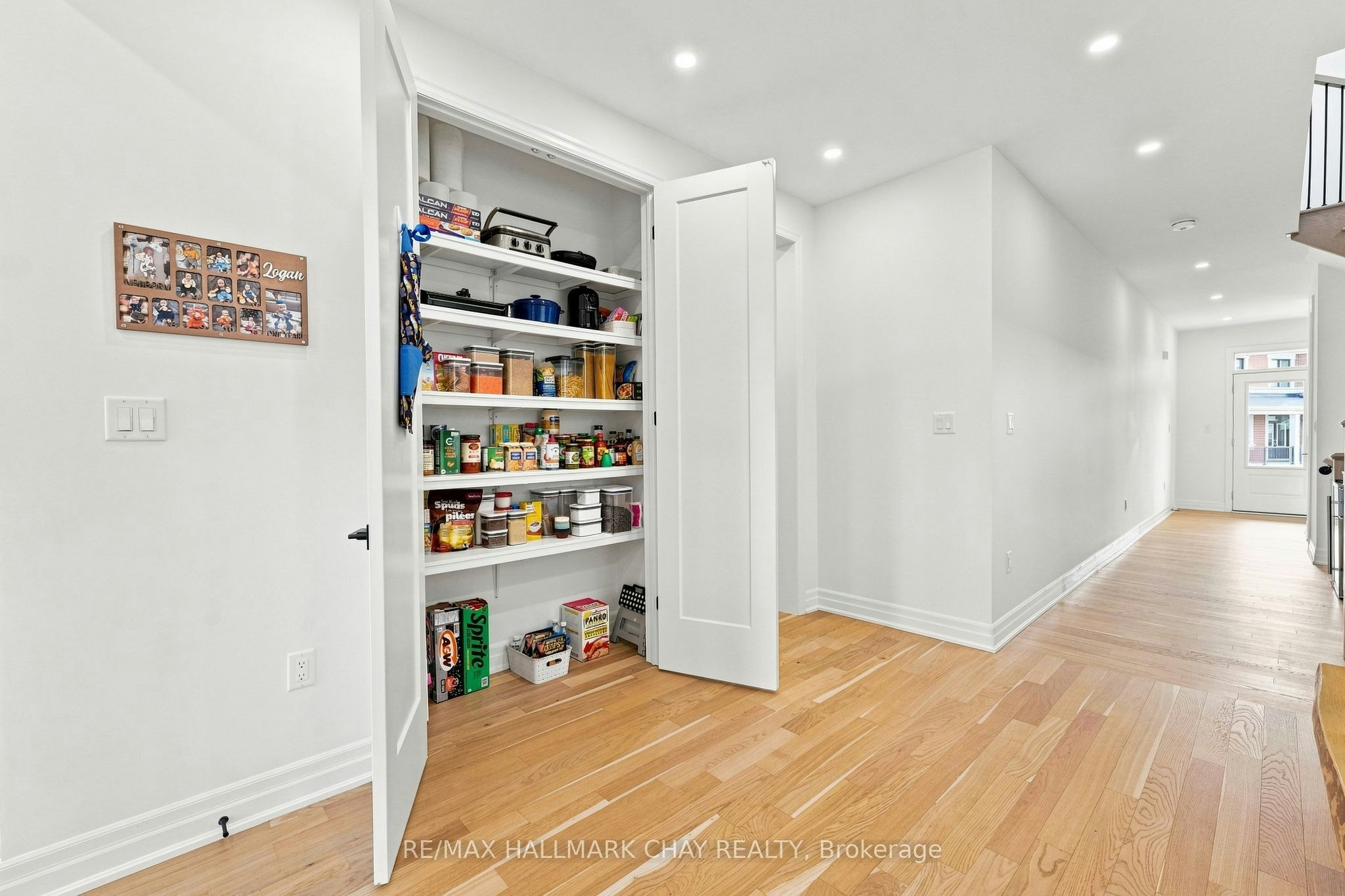 90 Mcbride Trail, Barrie, ON, L9J 0Y6 - 11