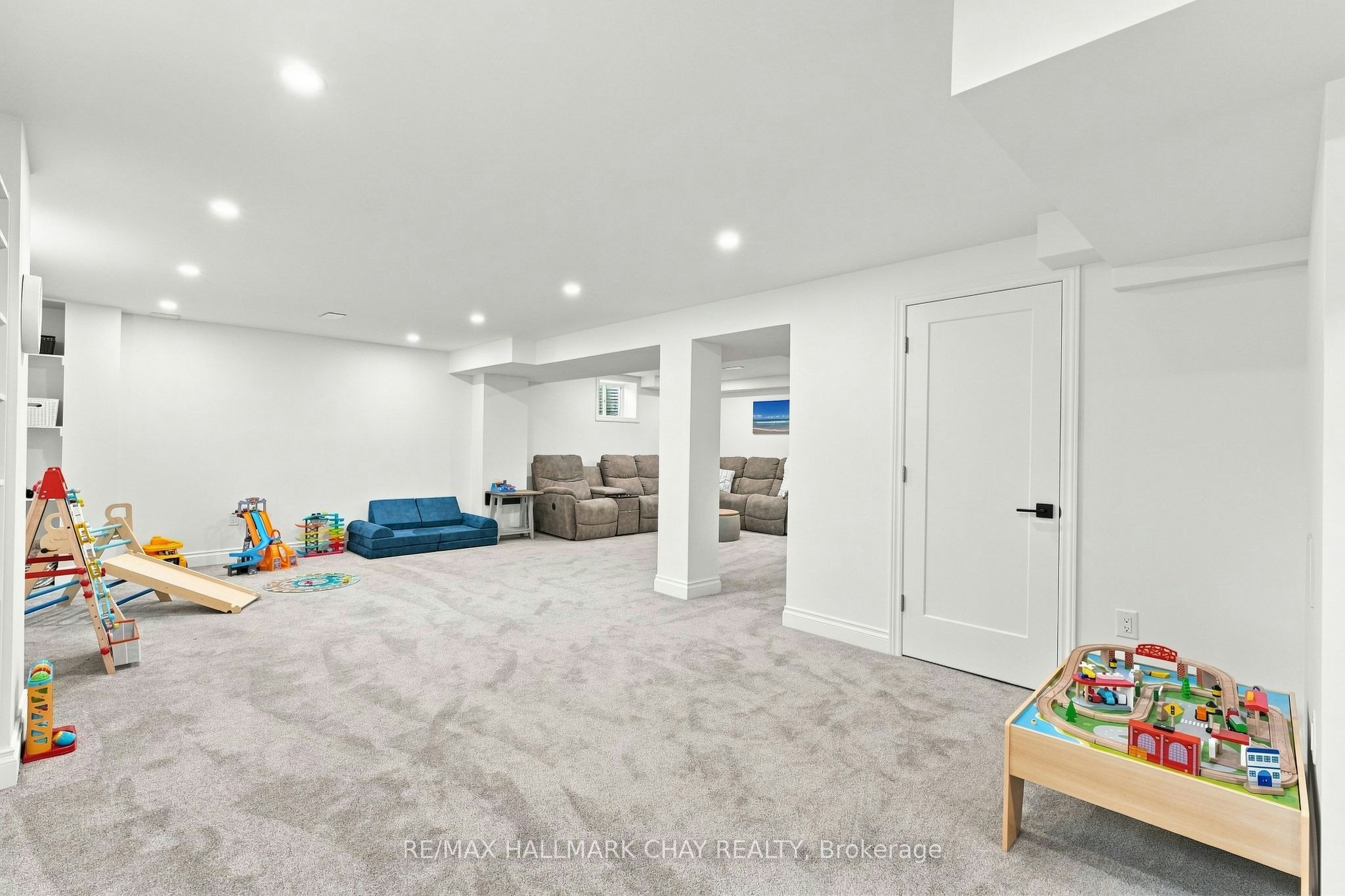 90 Mcbride Trail, Barrie, ON, L9J 0Y6 - 31