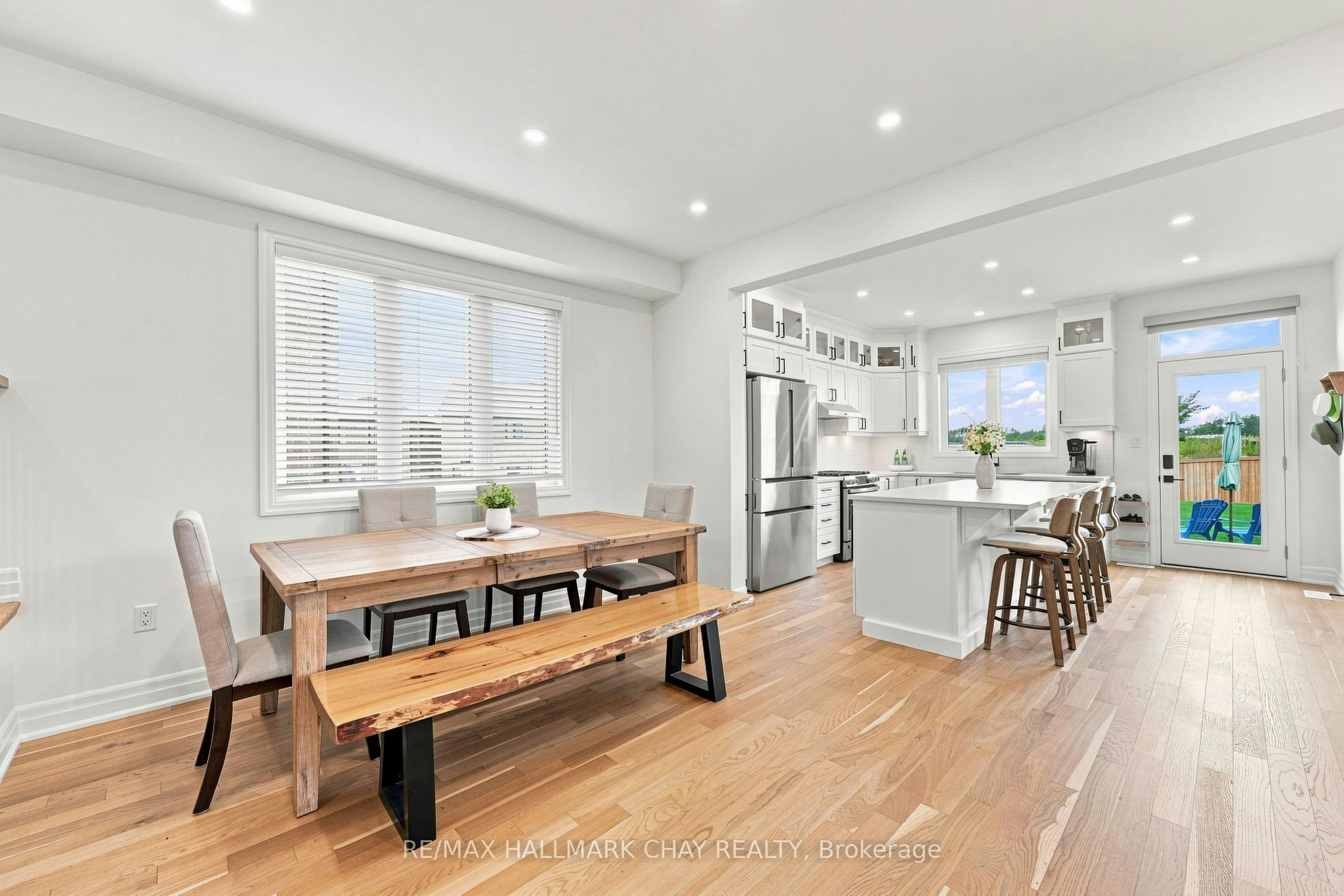 90 Mcbride Trail, Barrie, ON, L9J 0Y6 - 6