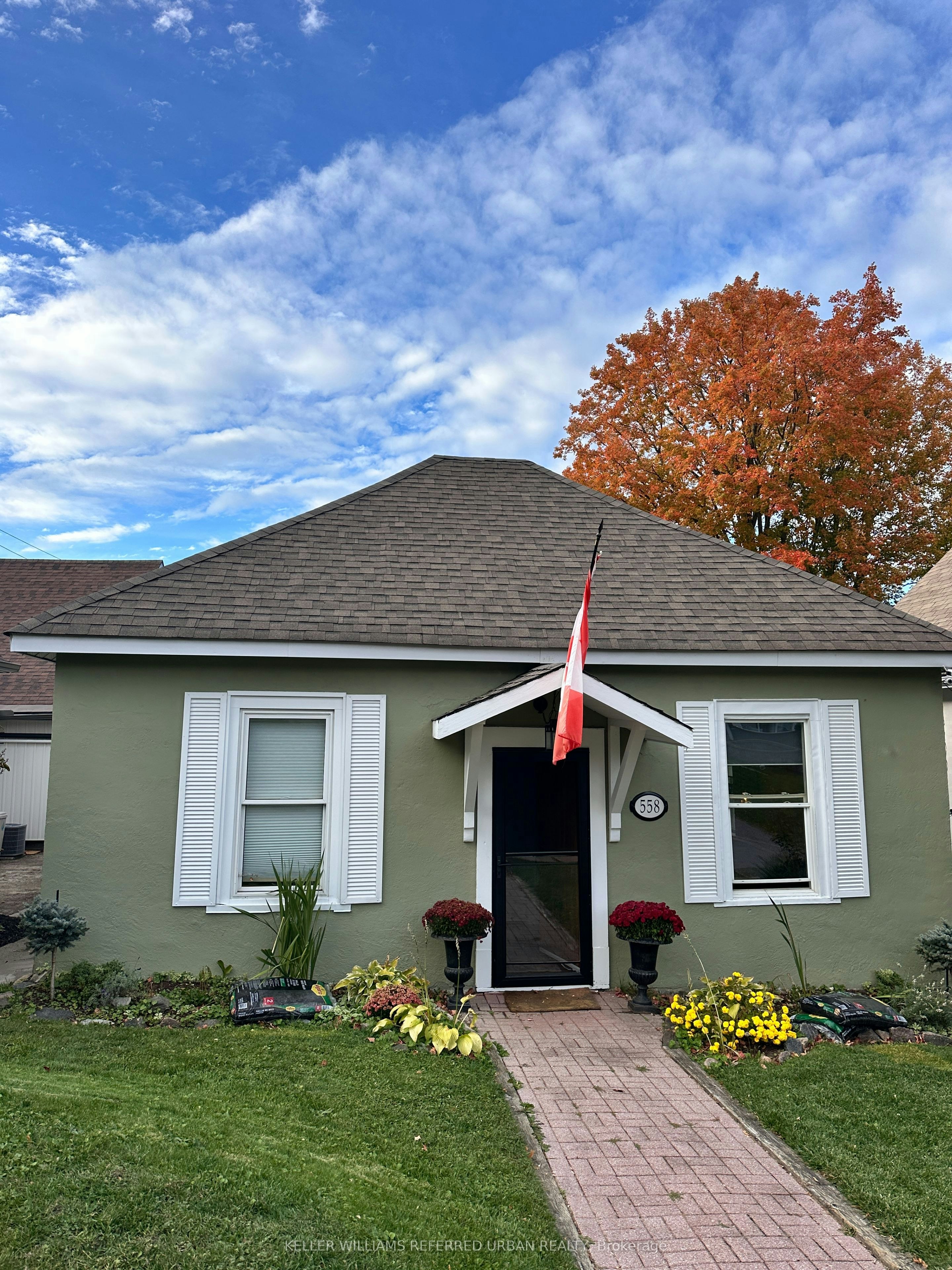 558 Elizabeth Street, Midland, ON, L4R 2A3