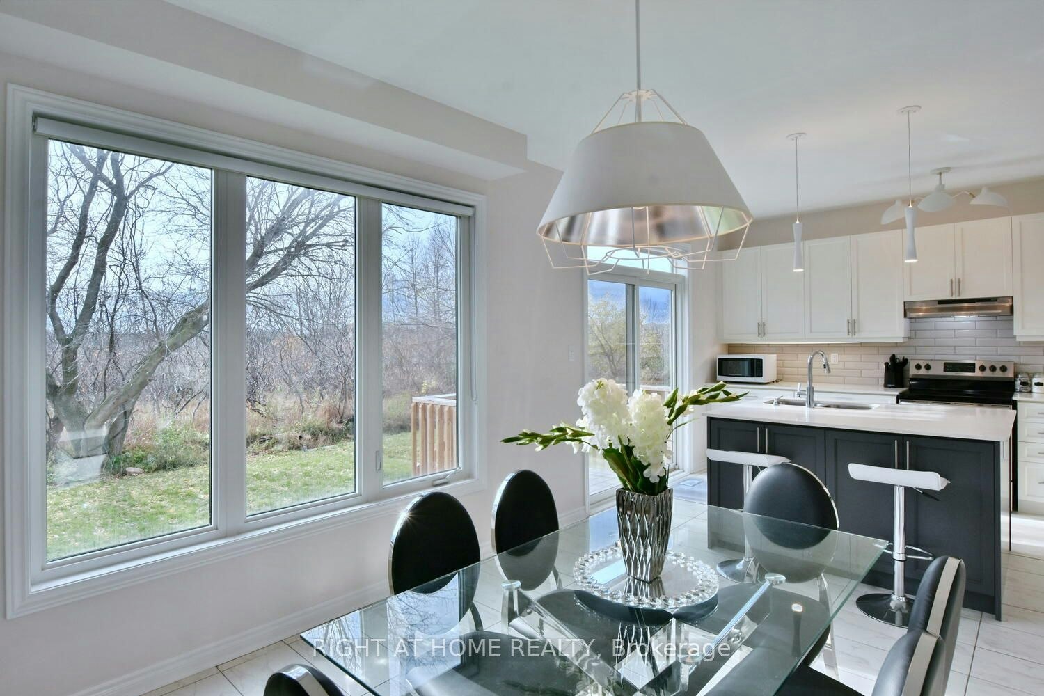 94 Kirby Avenue, Collingwood, ON, L9Y 4B6