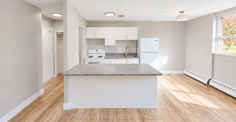 103-98 Holgate Street, Barrie, ON, L4N 2T9 - 4