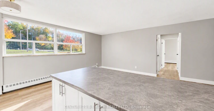 103-98 Holgate Street, Barrie, ON, L4N 2T9 - 6