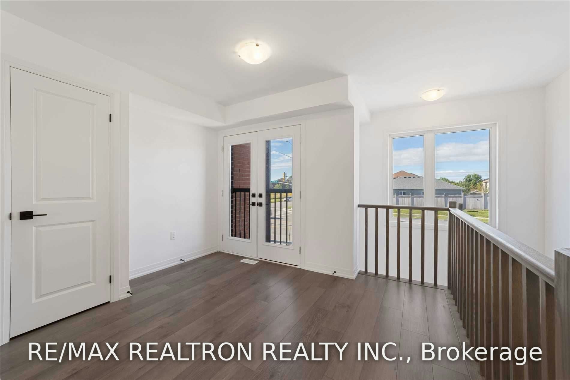 7 Fairlane Avenue, Barrie, ON, L9J 0N1 - 7