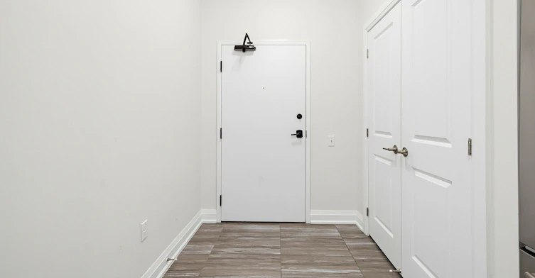 110-20 Koda Street, Barrie, ON, L9J 0J7 - 6