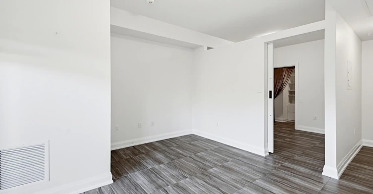 110-20 Koda Street, Barrie, ON, L9J 0J7 - 11