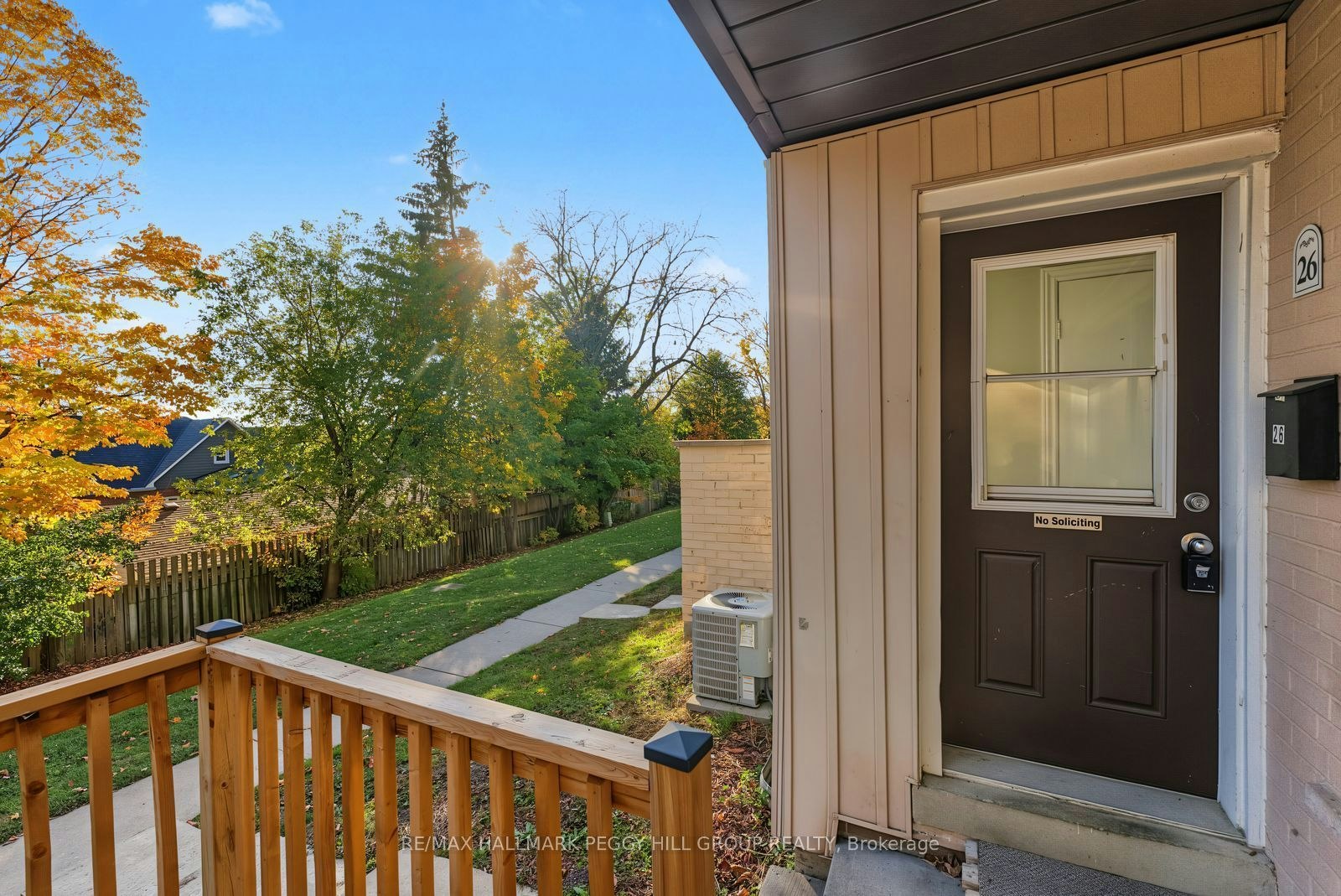 26-275 Blake Street, Barrie, ON, L4M 1K7 - 2