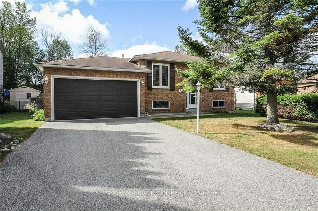 33 Evergreen Crescent, Wasaga Beach, ON, L9Z 1B6