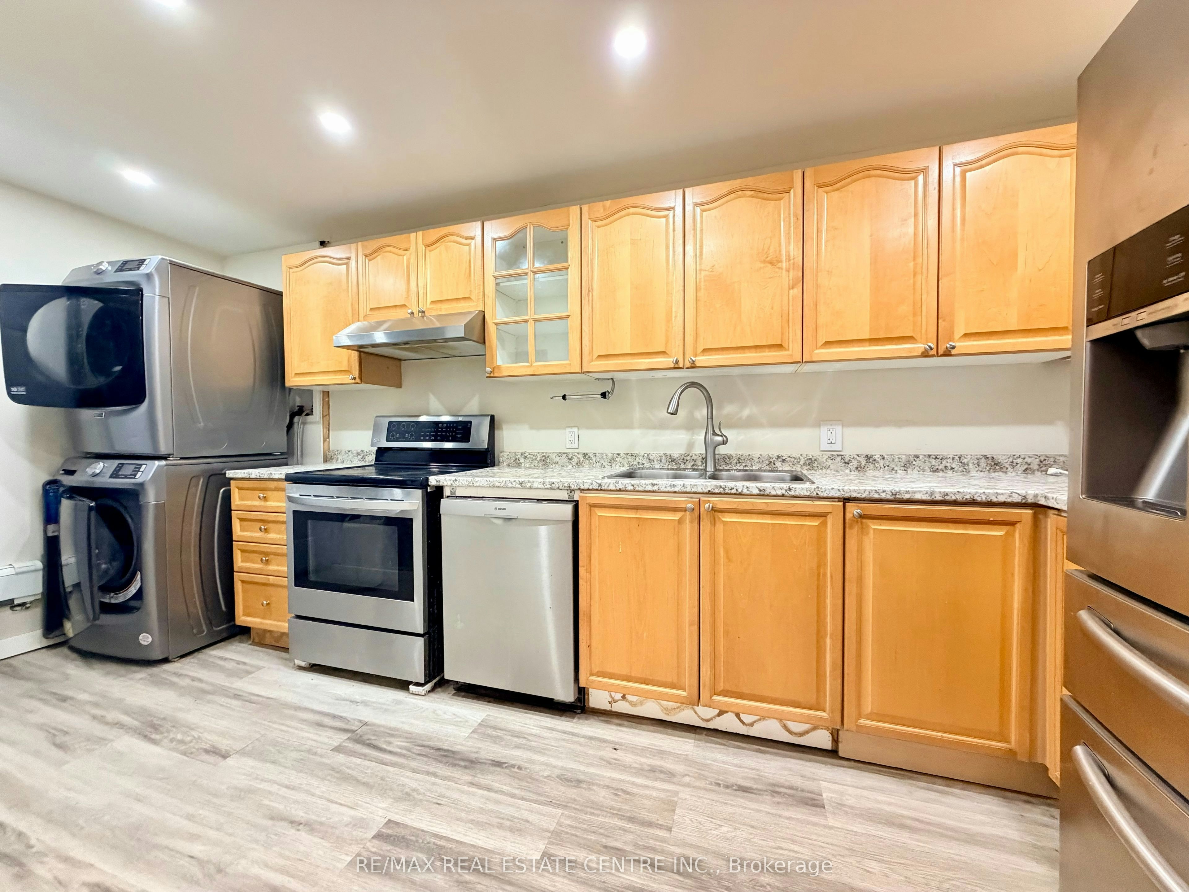 33 Evergreen Crescent, Wasaga Beach, ON, L9Z 1B6 - 8