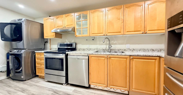 33 Evergreen Crescent, Wasaga Beach, ON, L9Z 1B6 - 8