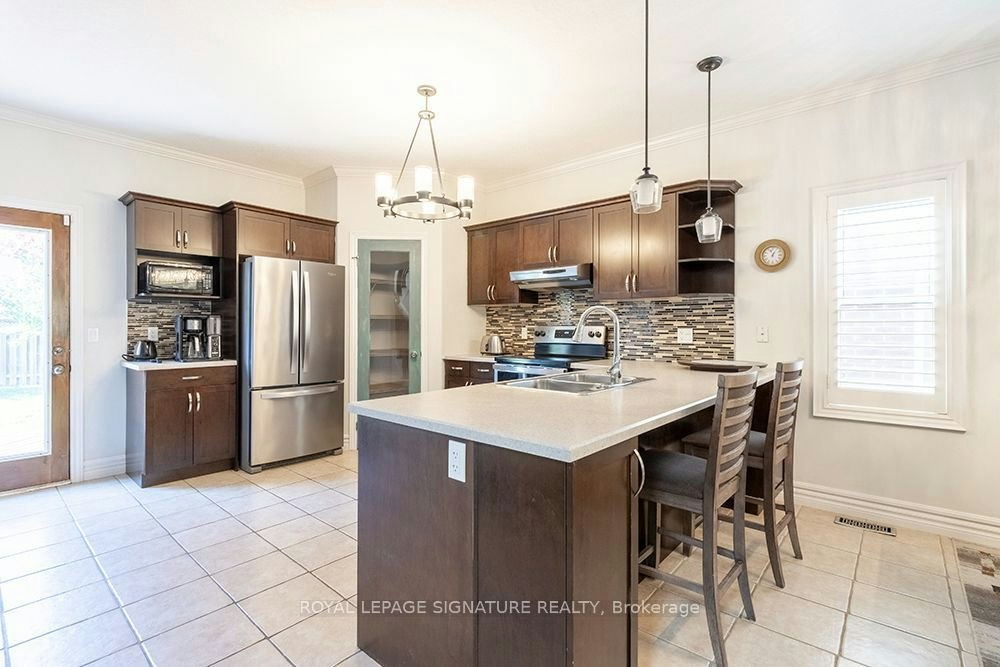 32 Davis Street, Collingwood, ON, L4P 3T8 - 10