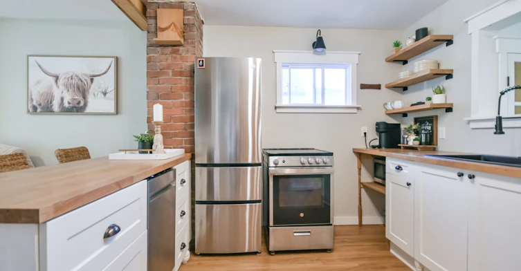3358 Muskoka Street, Severn, ON, L0K 2B0 - 7