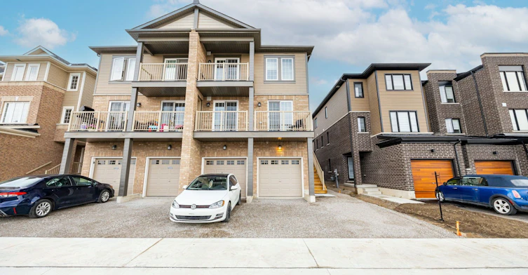 5-11 Tobias Lane, Barrie, ON, L9J 0T6