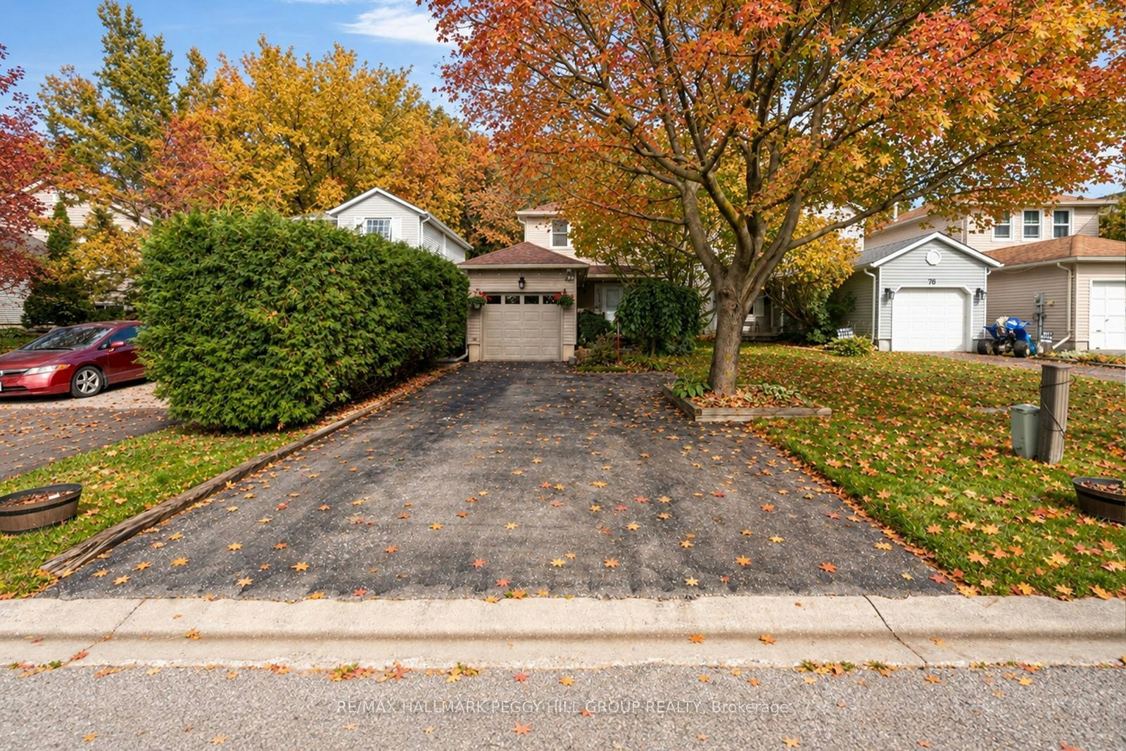 74 Knicely Road, Barrie, ON, L4N 6V4