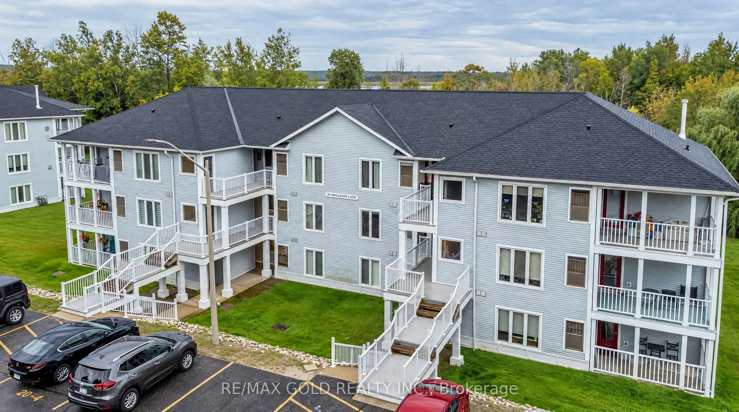8-20 Mulligan Lane, Wasaga Beach, ON, L9Z 1C4