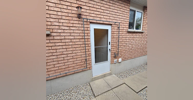 Lower-16 Lucas Avenue, Barrie, ON, L4N 9N1 - 12