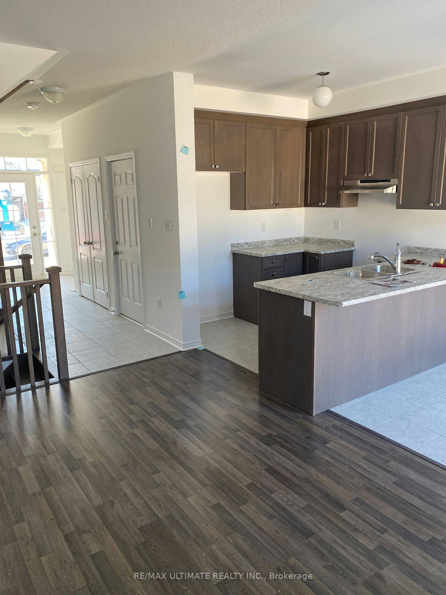 6 Bailey Street, Collingwood, ON, L9Y 3W8 - 3