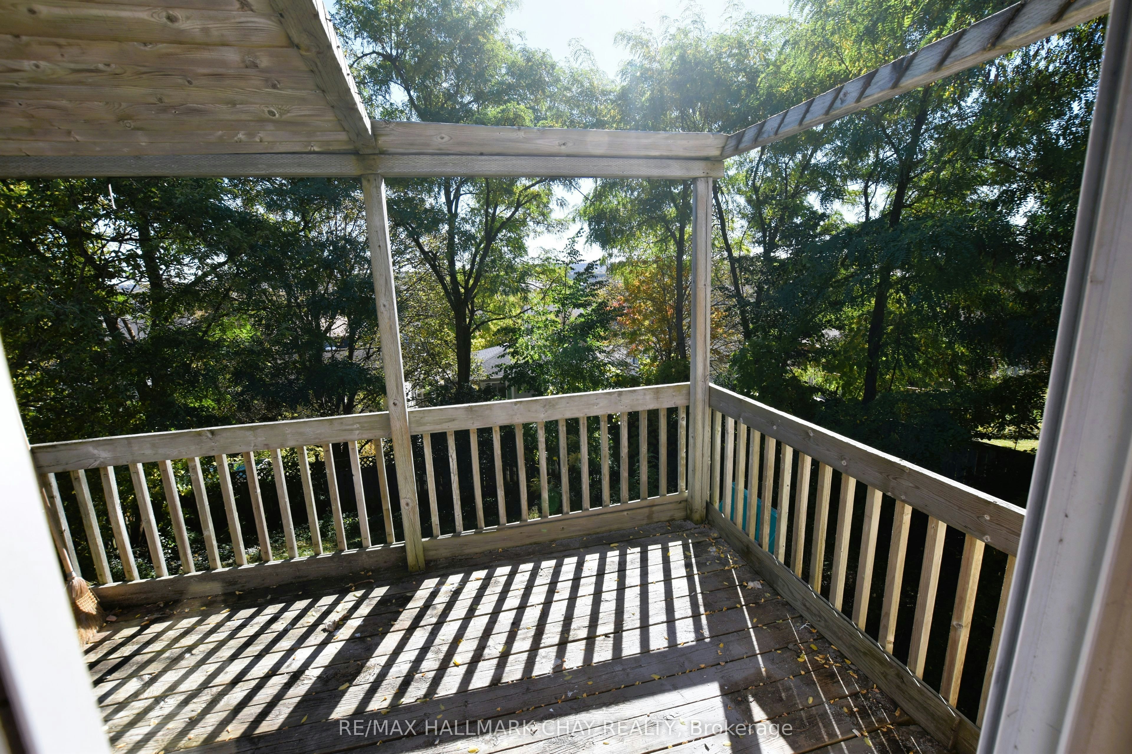 Upper-19 Broadfoot Road, Barrie, ON, L4N 5K6 - 5