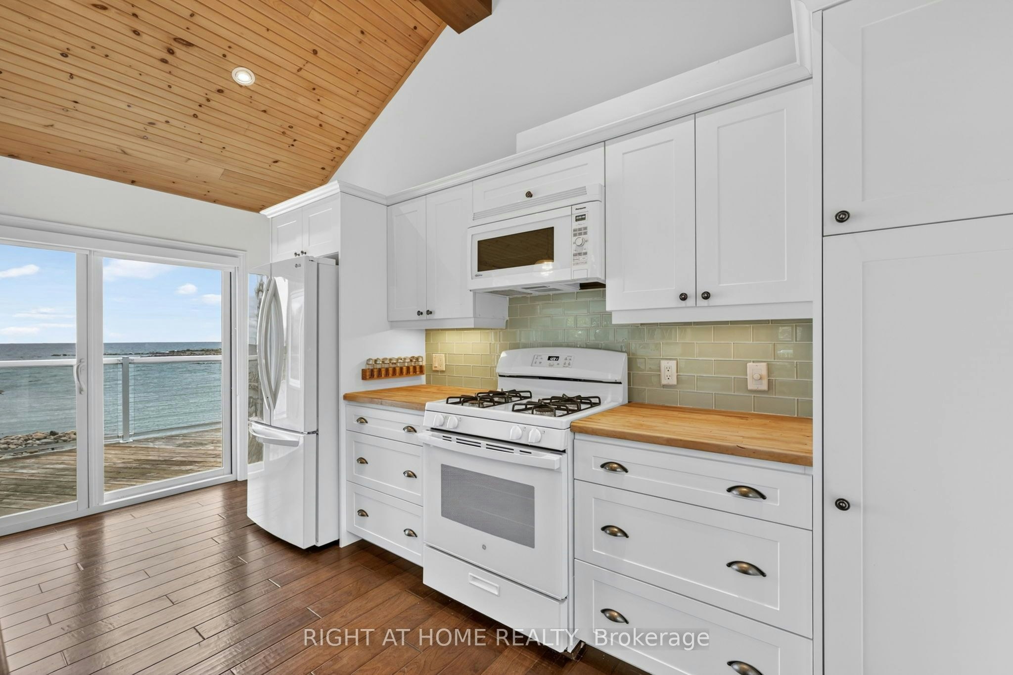442 Silver Birch Drive, Tiny, ON, L9M 0M5 - 5