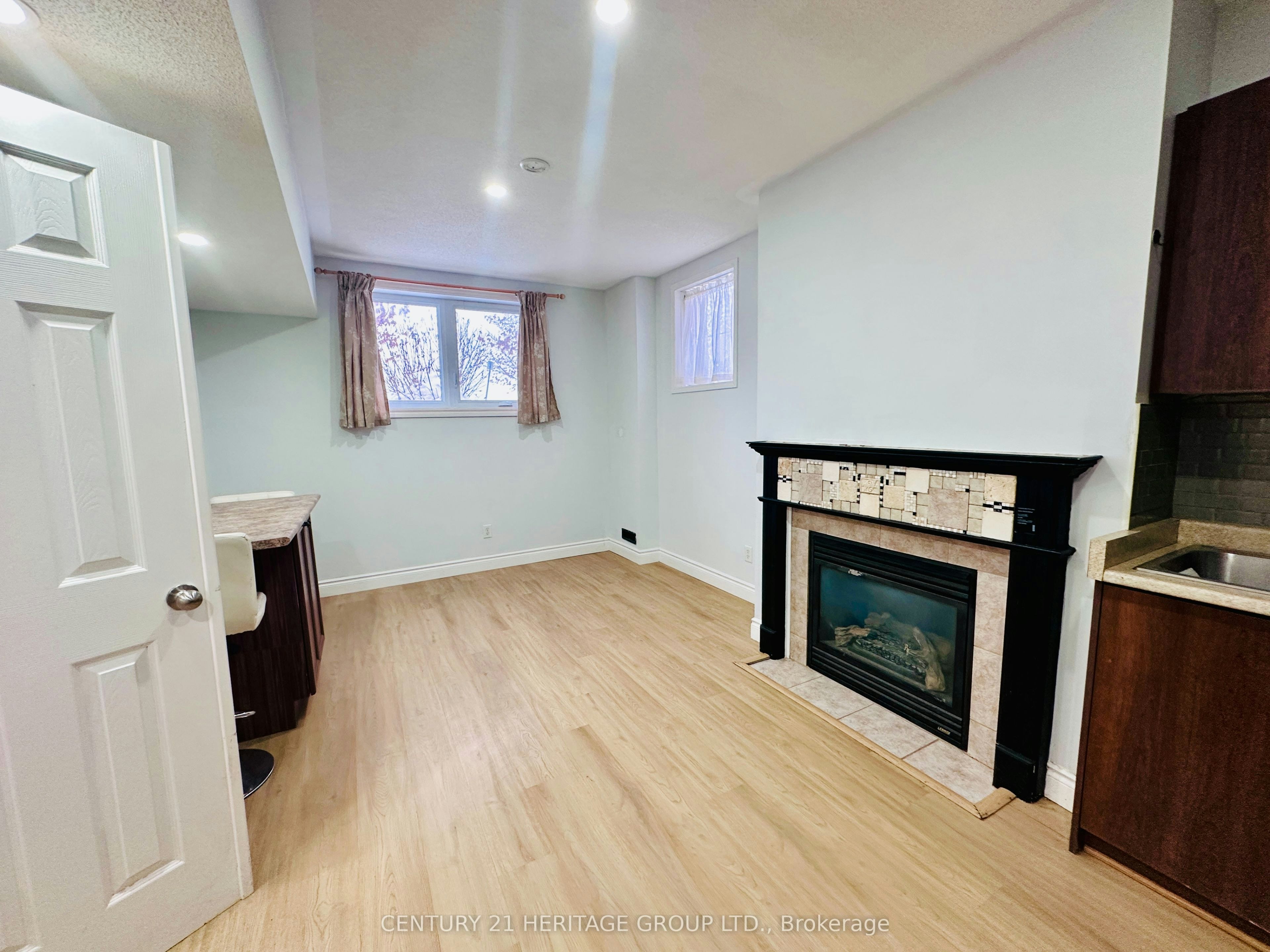 Basement-135 Cheltenham Road, Barrie, ON, L3Z 2A5 - 4