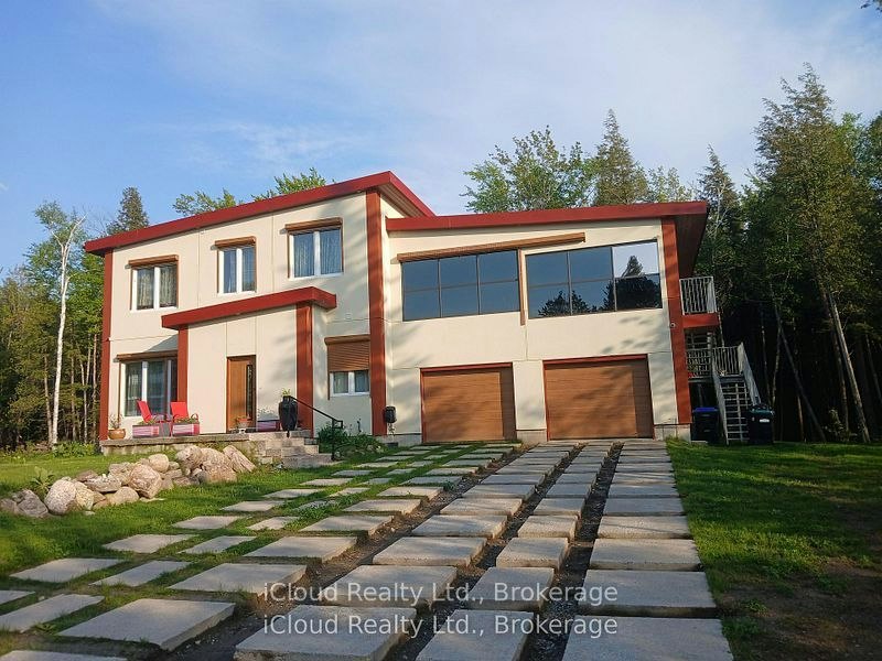 2216 Champlain Road, Tiny, ON, L9M 0C4