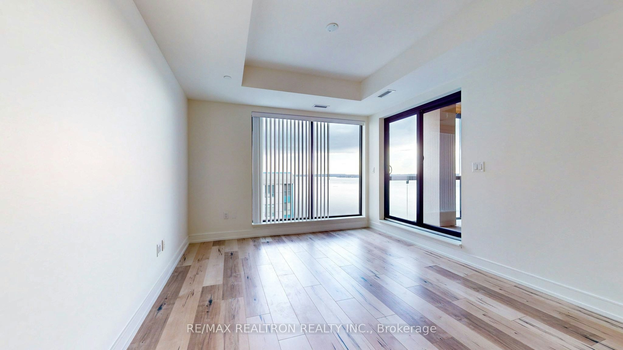 813-185 Dunlop Street E, Barrie, ON, L4M 1A6 - 8
