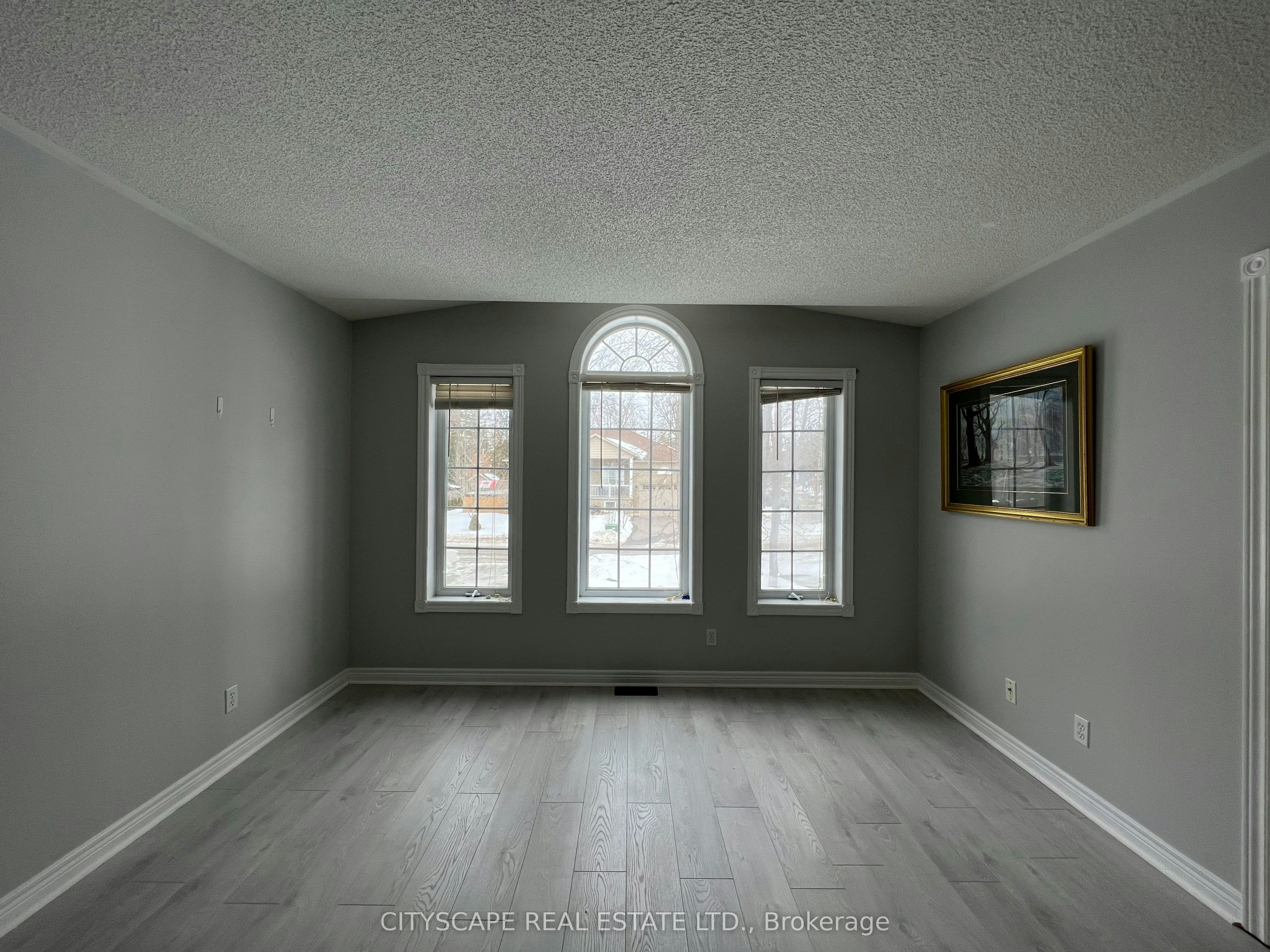 124 41st Street N, Wasaga Beach, ON, L9Z 1Z6 - 3