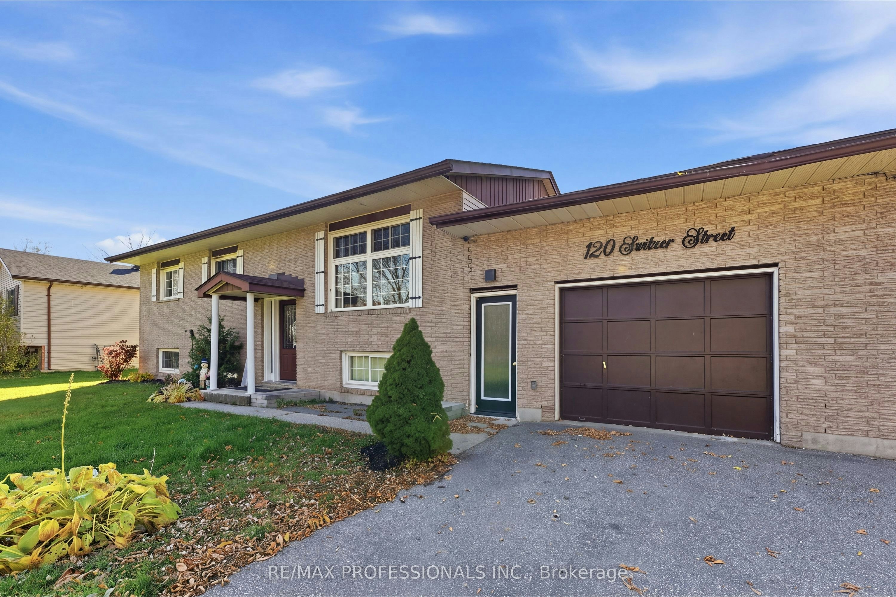 120 Switzer Street, Clearview, ON, L0M 1N0
