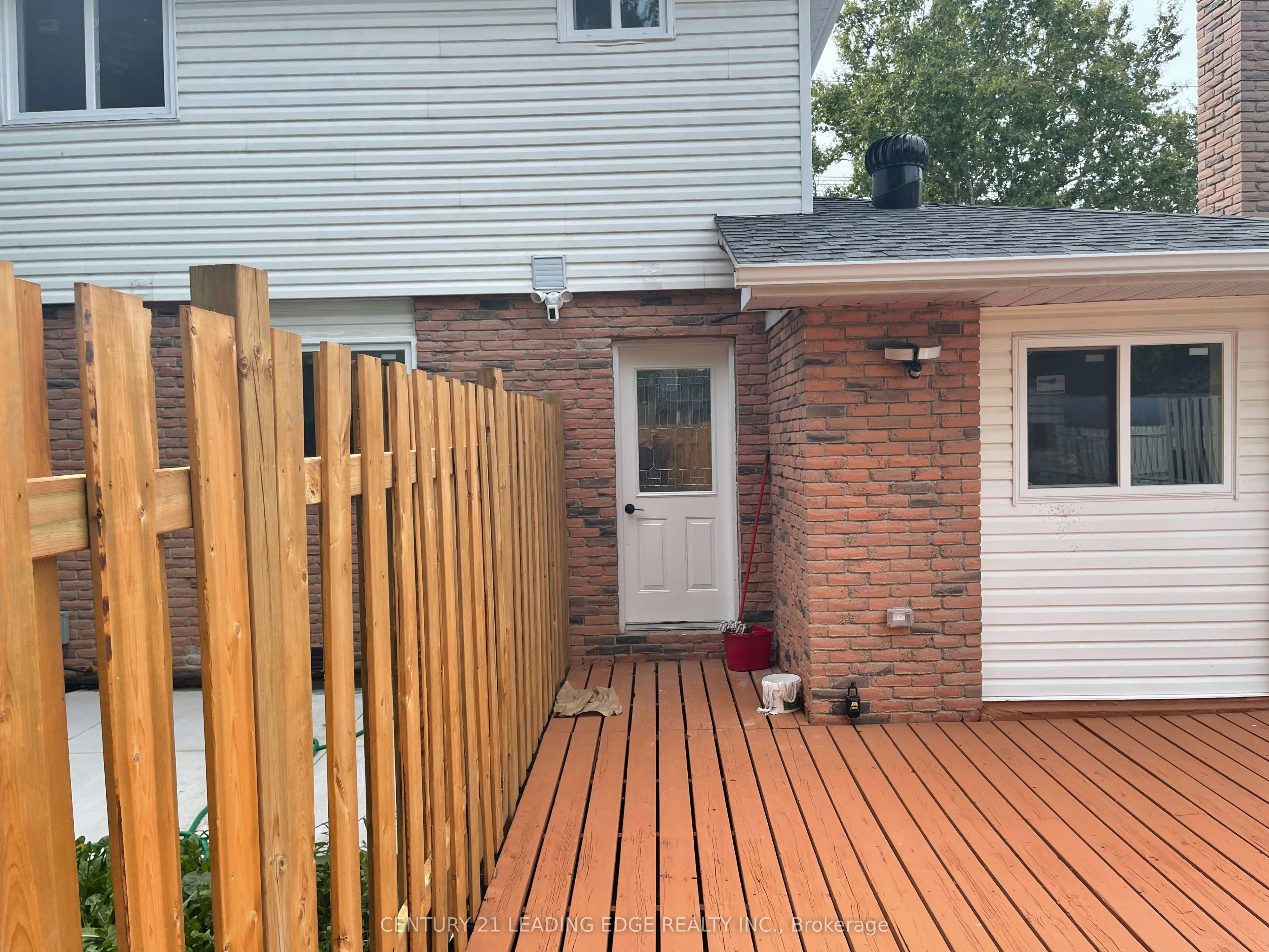 Lower-314 Grove Street E, Barrie, ON, L4M 5J3 - 2