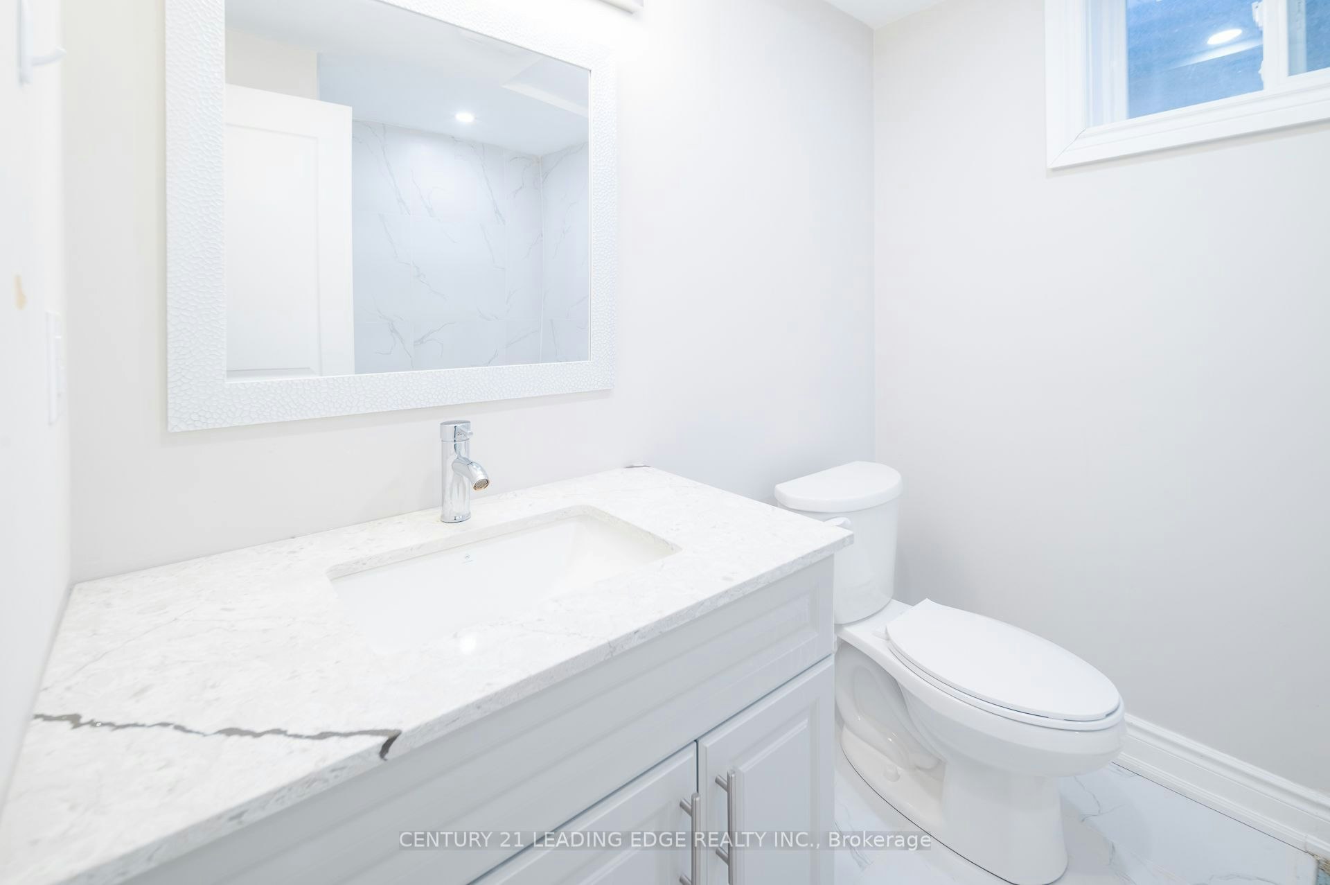 Lower-314 Grove Street E, Barrie, ON, L4M 5J3 - 14