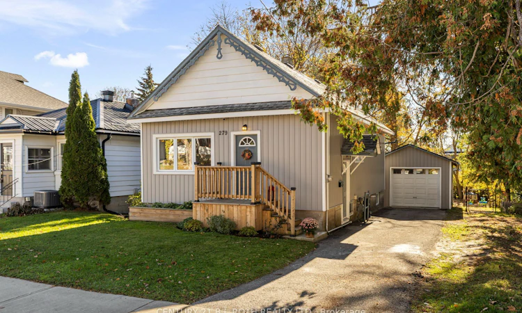 279 Nottawasaga Street