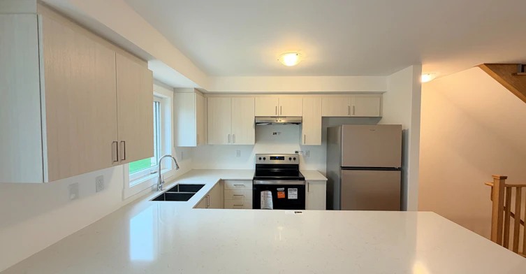 39 Flan Boulevard, Barrie, ON, L9J 0E1 - 8