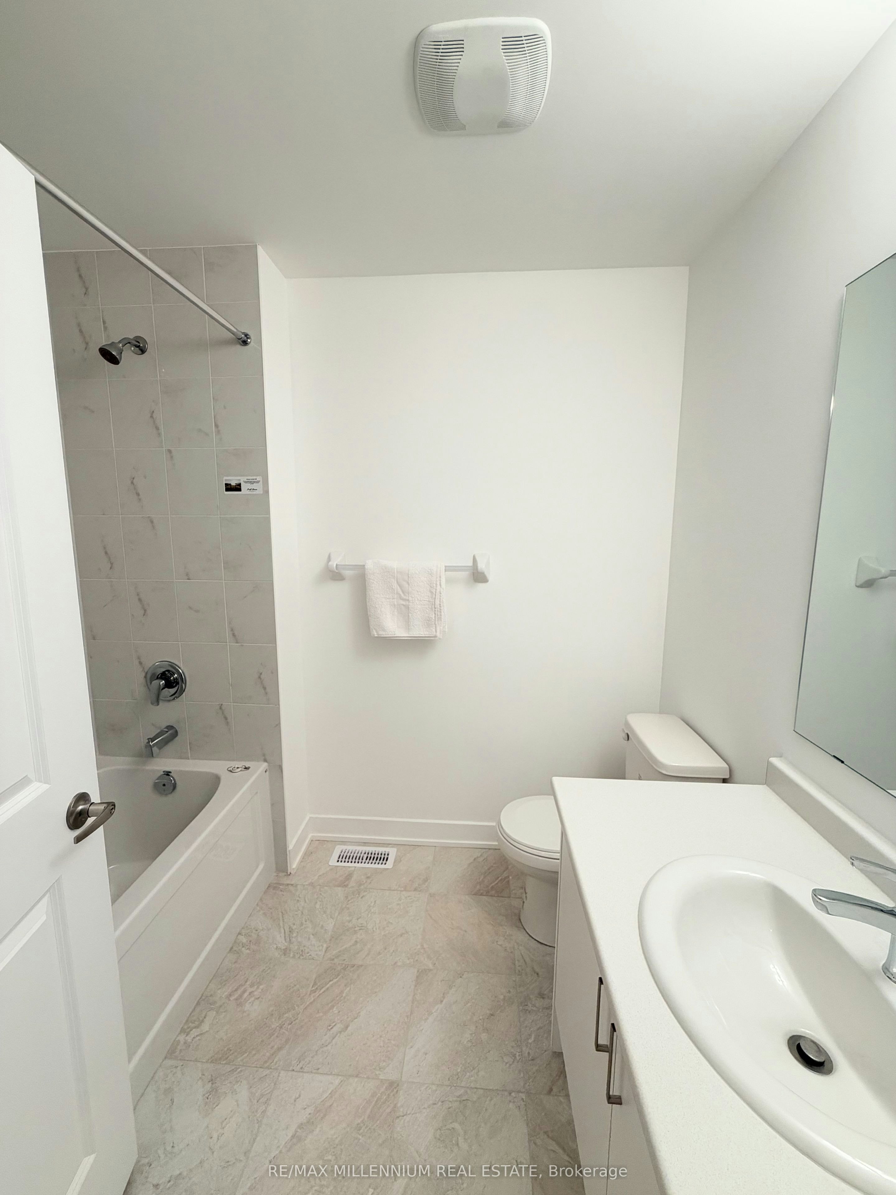 39 Flan Boulevard, Barrie, ON, L9J 0E1 - 14