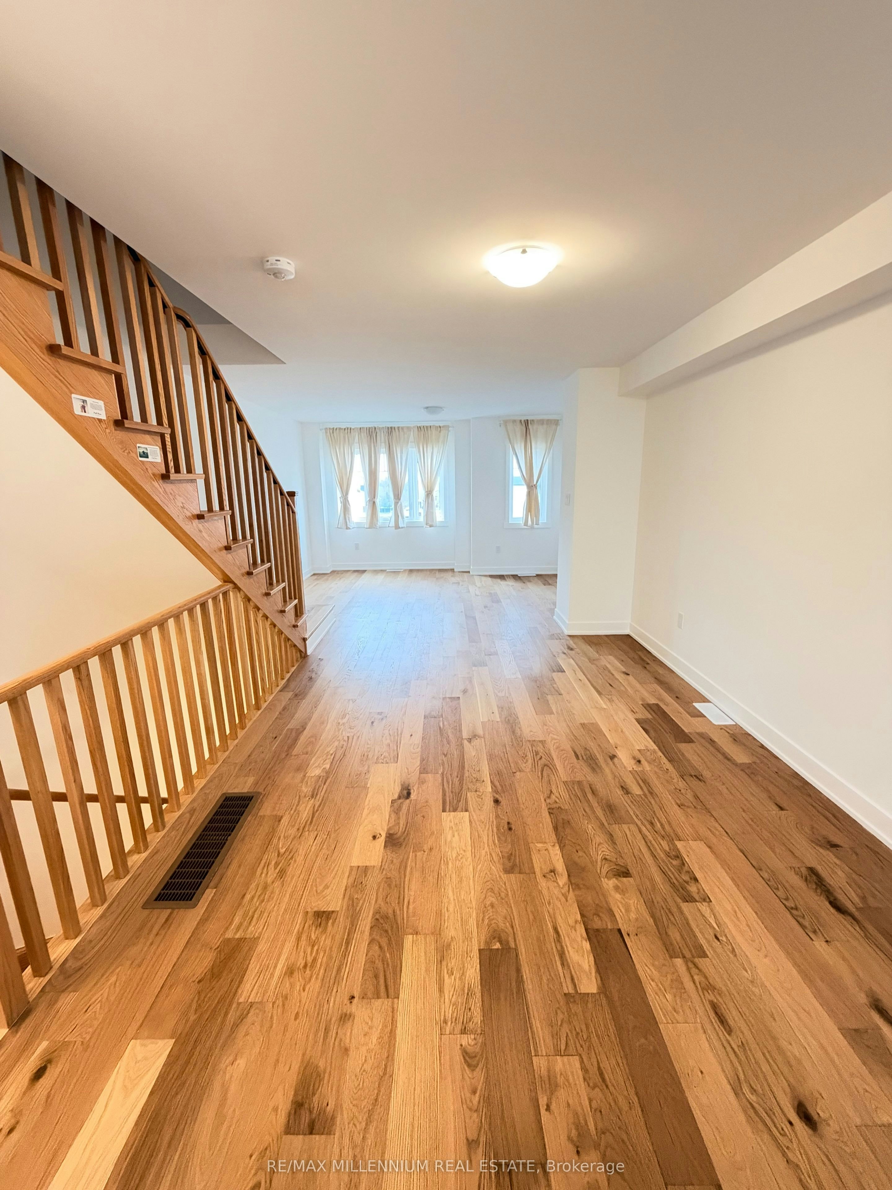 39 Flan Boulevard, Barrie, ON, L9J 0E1 - 10