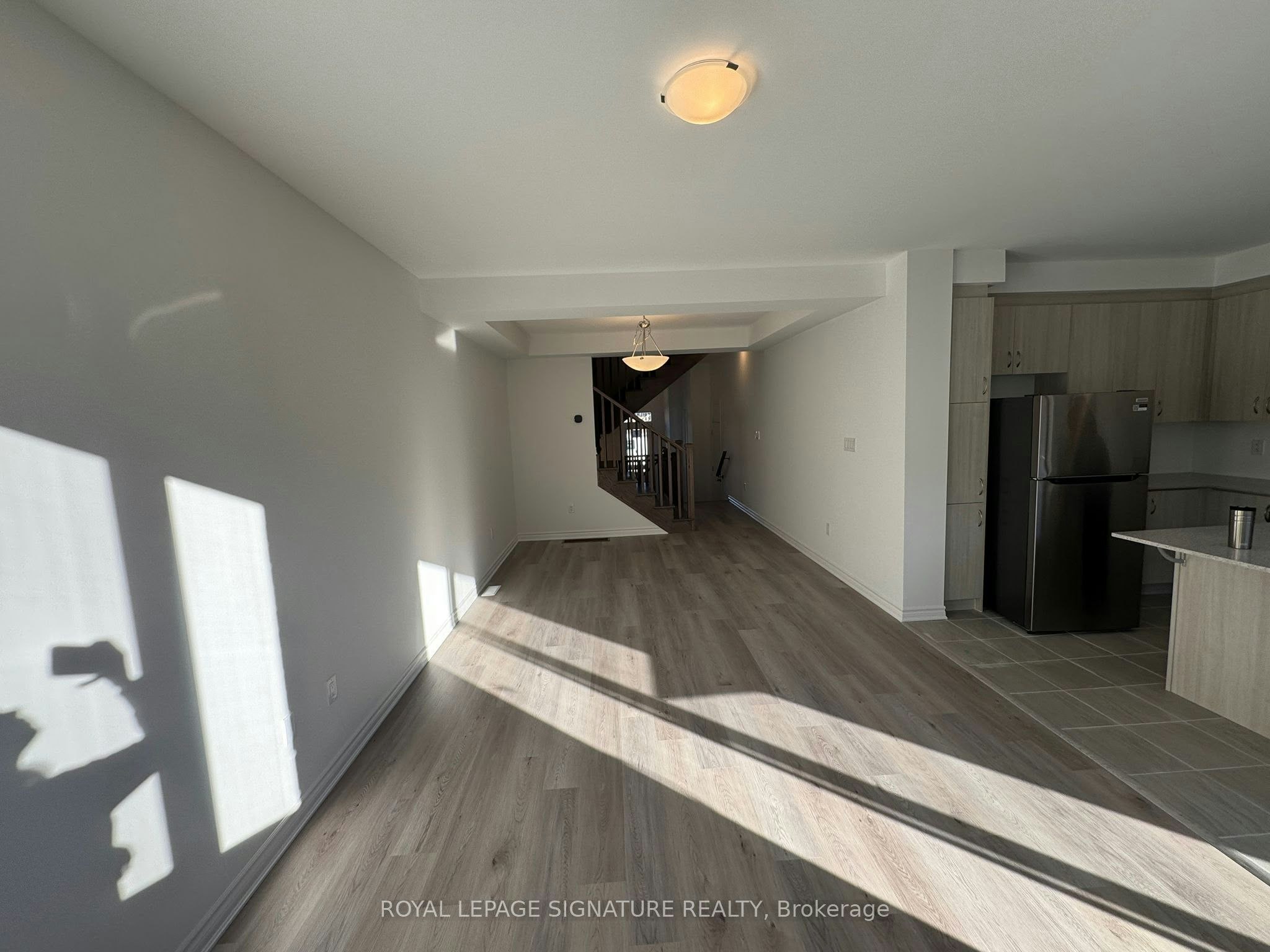 50 Foxley Heights, Barrie, ON, L9J 0Z8 - 3