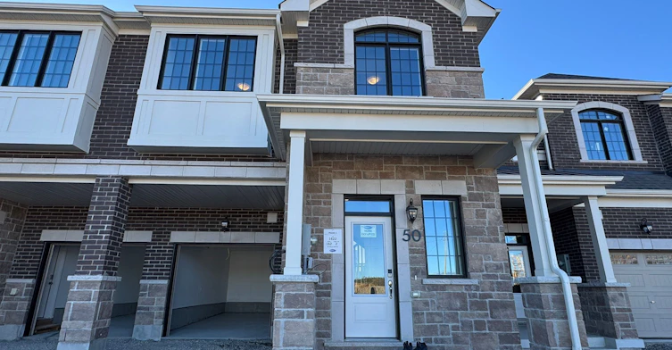 50 Foxley Heights, Barrie, ON, L9J 0Z8