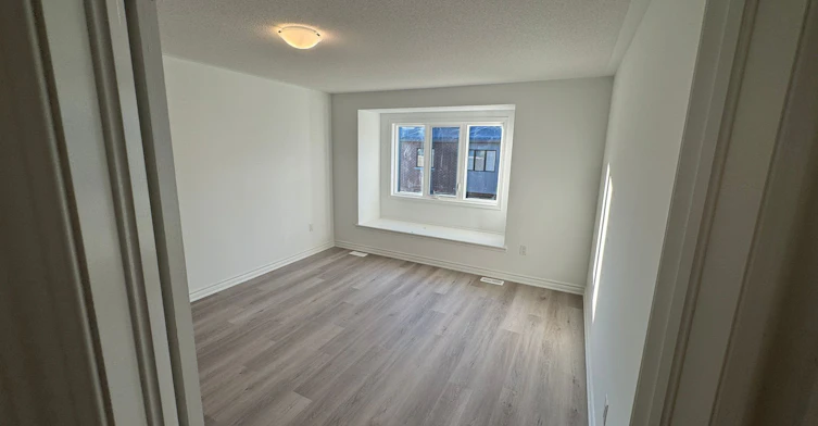 50 Foxley Heights, Barrie, ON, L9J 0Z8 - 9