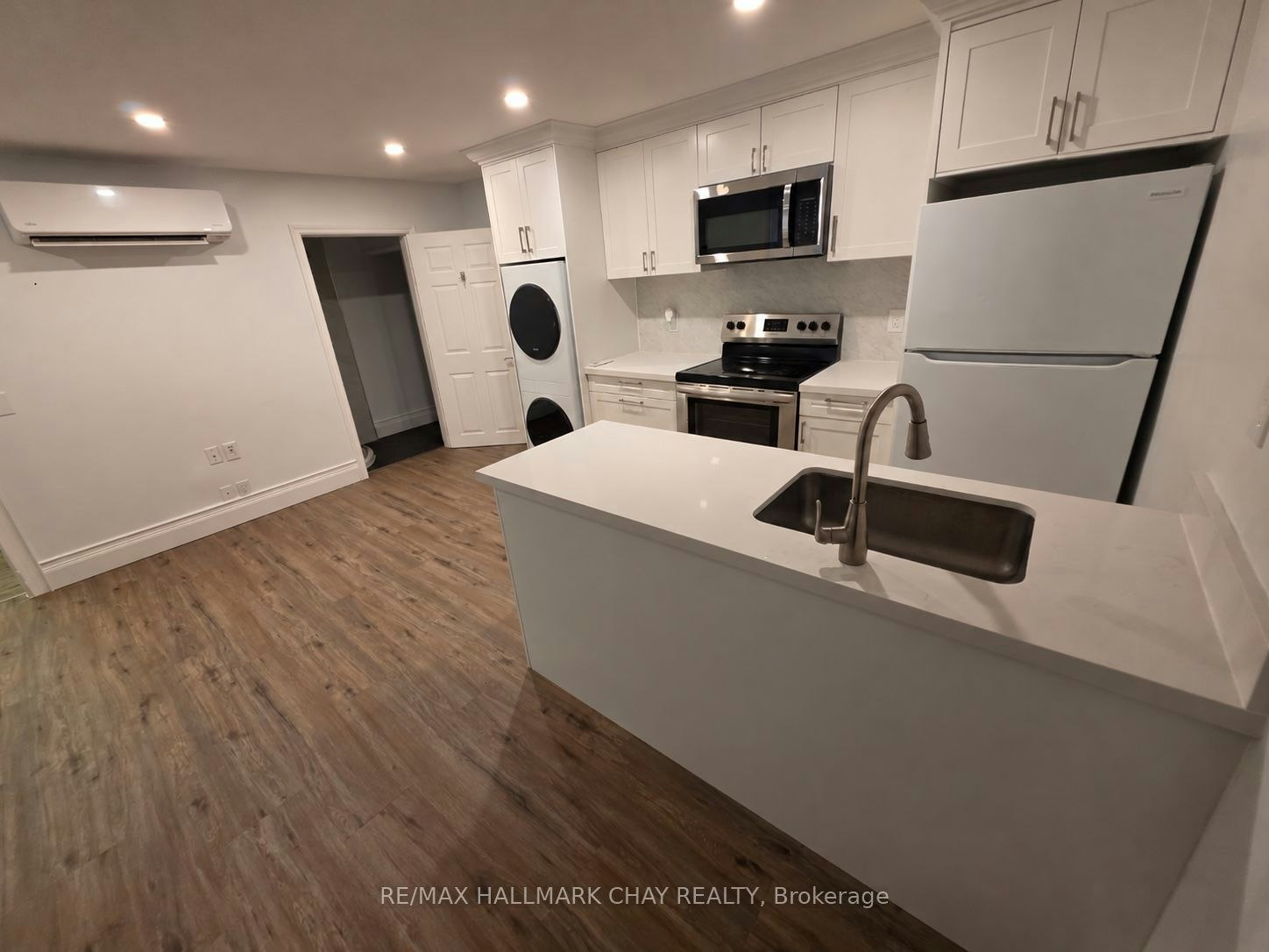 1-28 Matchedash Street N, Orillia, ON, L3V 4T5 - 8