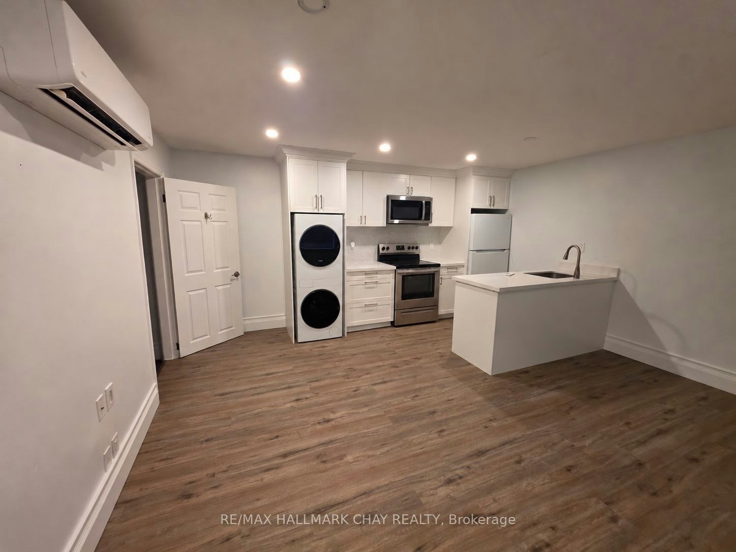 1-28 Matchedash Street N, Orillia, ON, L3V 4T5 - 6