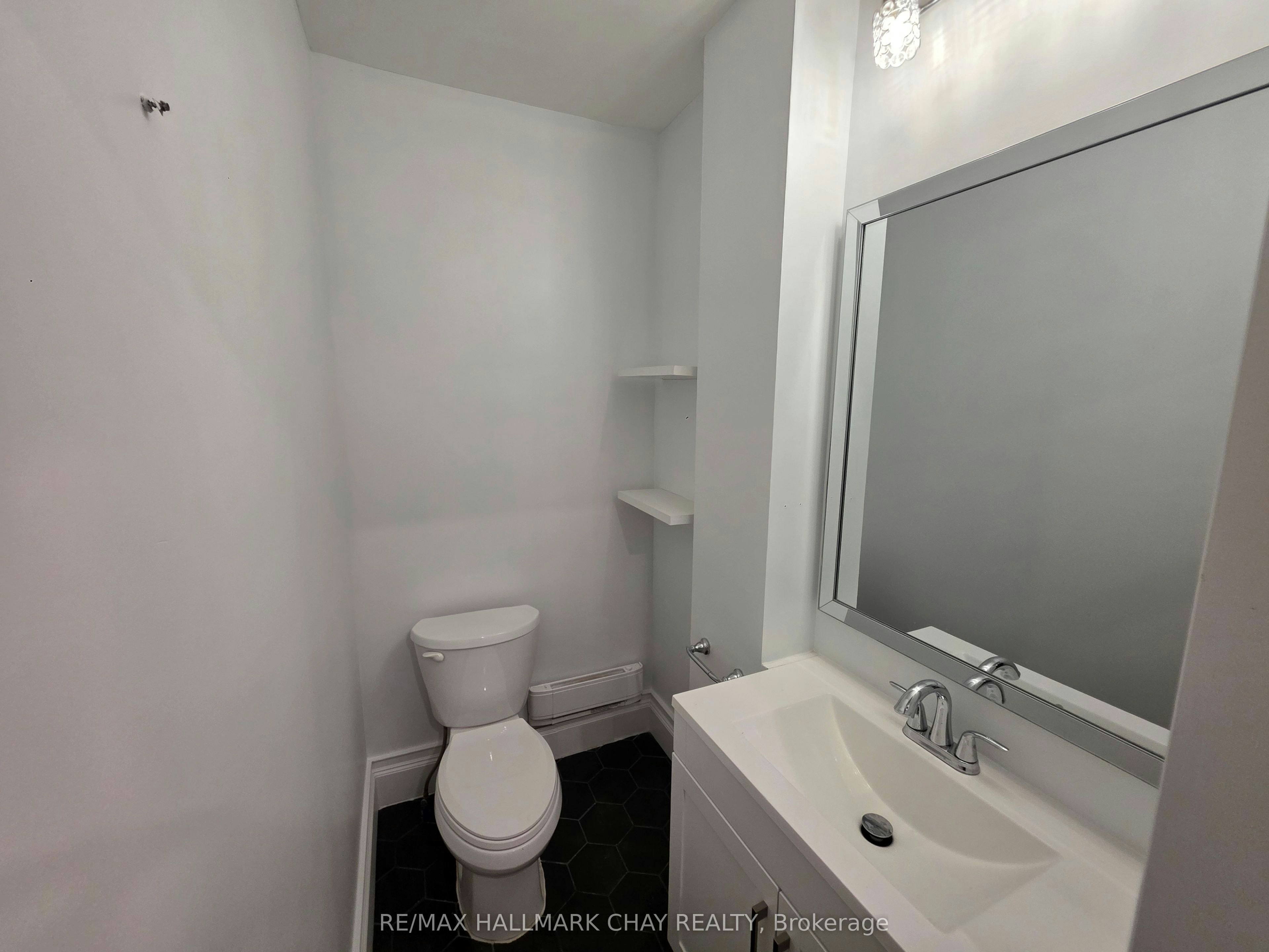1-28 Matchedash Street N, Orillia, ON, L3V 4T5 - 10