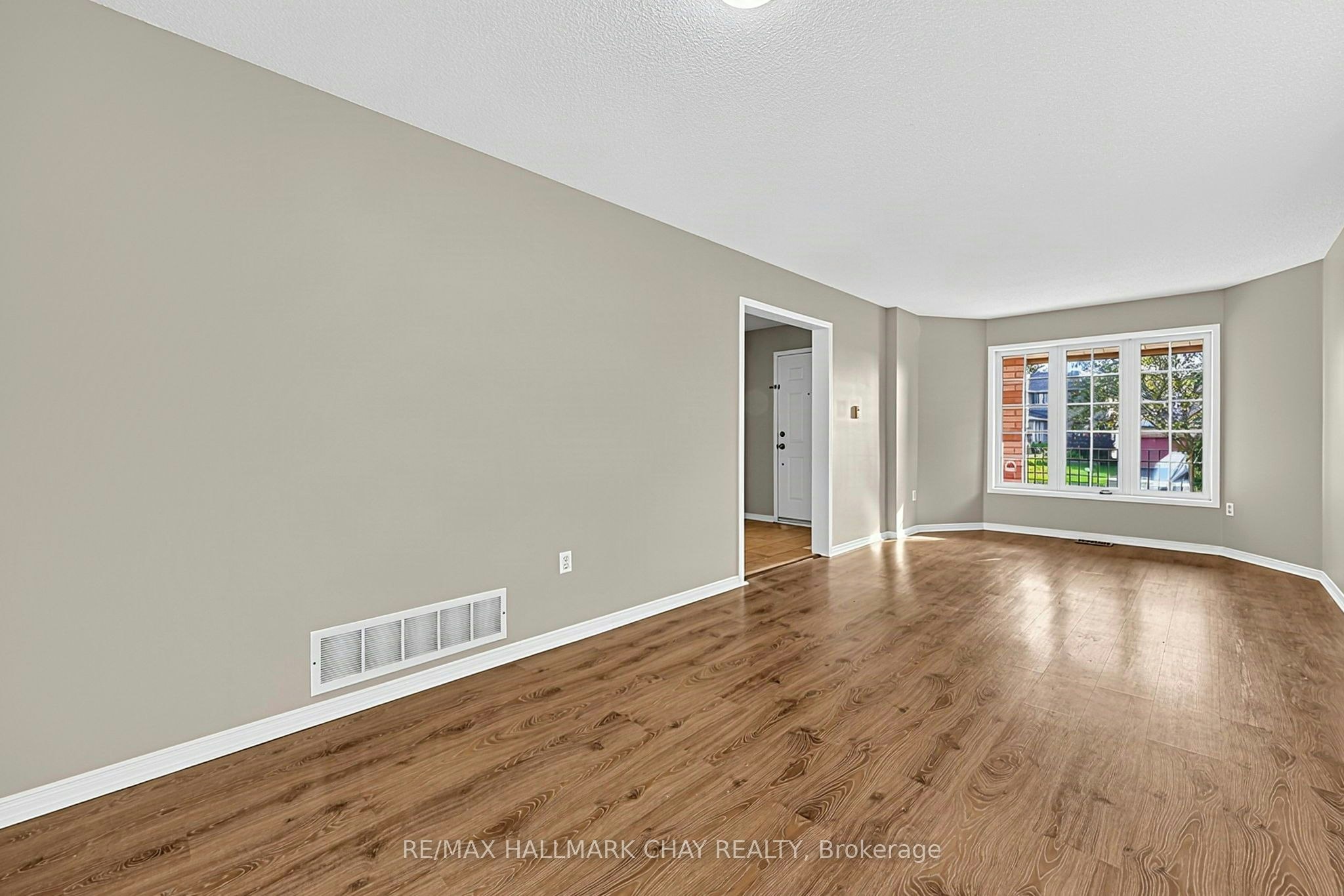 50 Loon Avenue, Barrie, ON, L4N 8W6 - 11