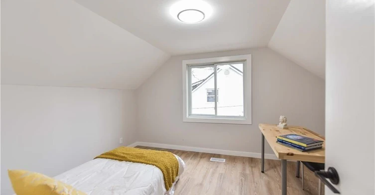 Upper-17 Champlain Street, Orillia, ON, L3V 2G6 - 7