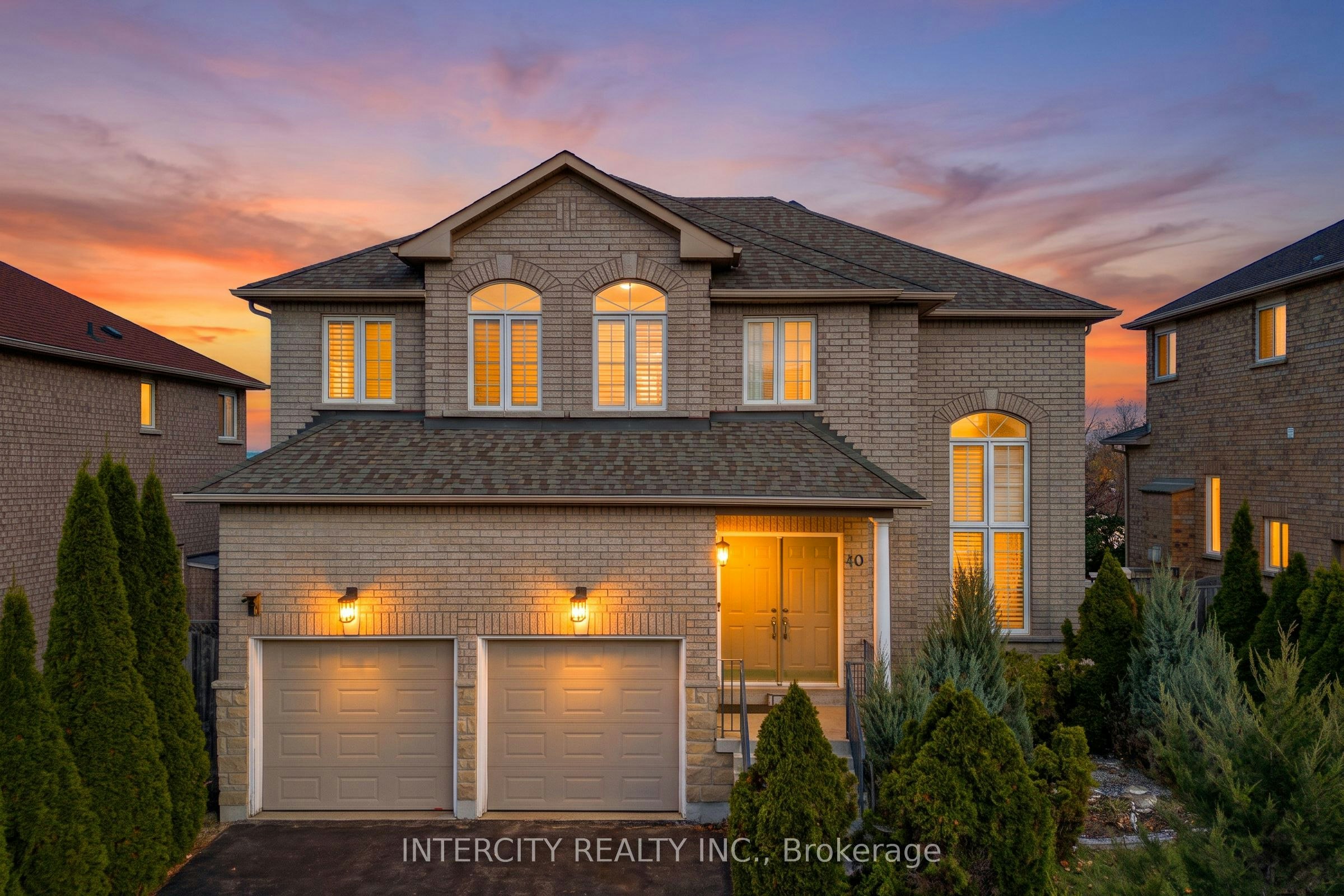 40 Jewel House Lane, Barrie, ON, L4N 0T4