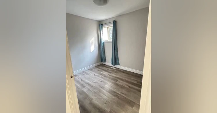 21 Ashdale Court, Barrie, ON, L4M 5B5 - 14