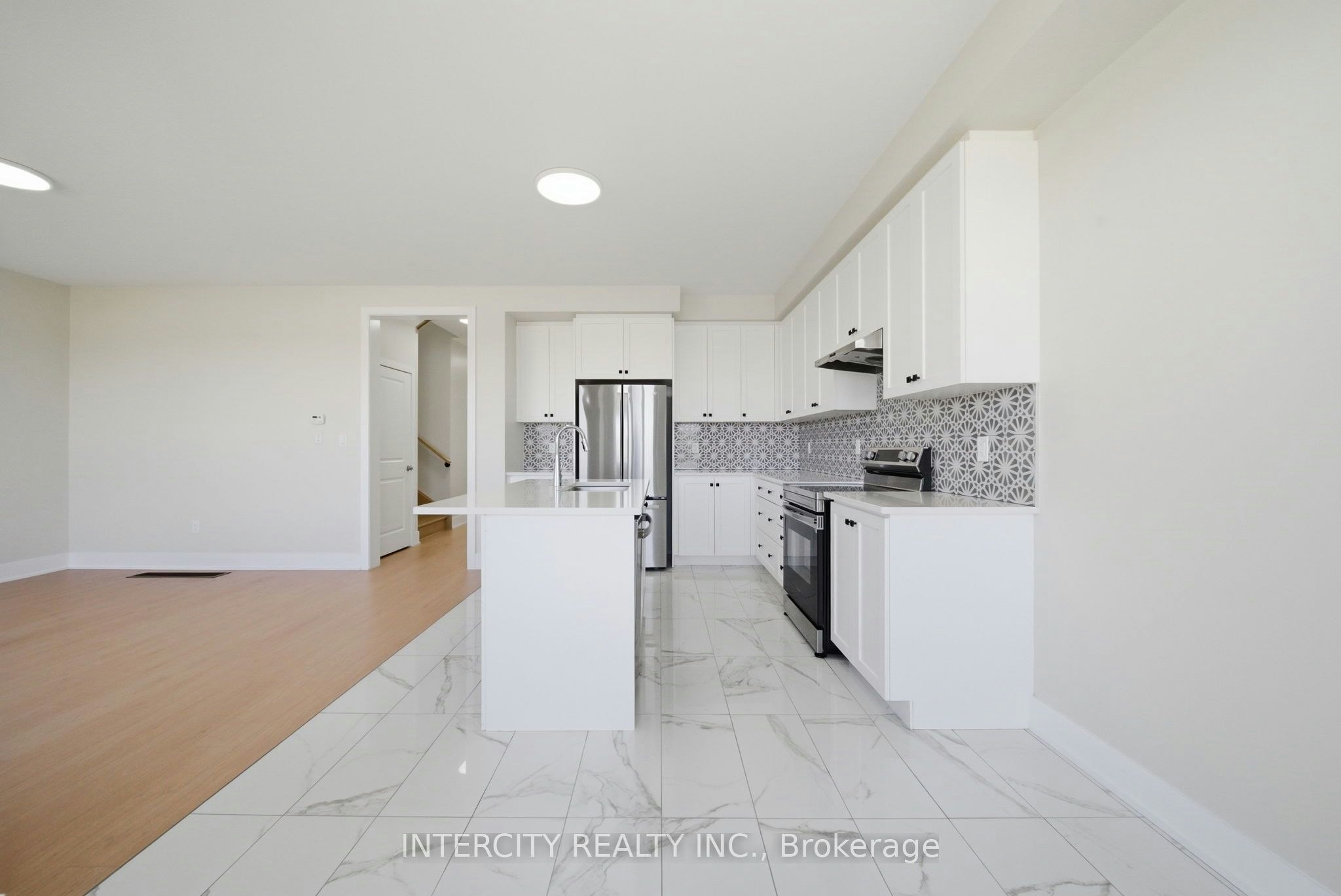 10 Kingsbury Trail, Barrie, ON, L9J 0W9 - 15