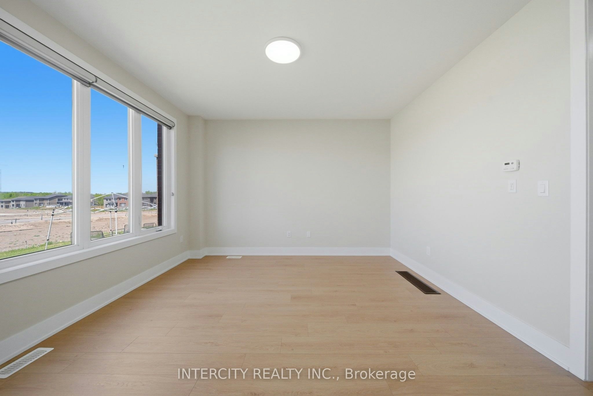 10 Kingsbury Trail, Barrie, ON, L9J 0W9 - 23