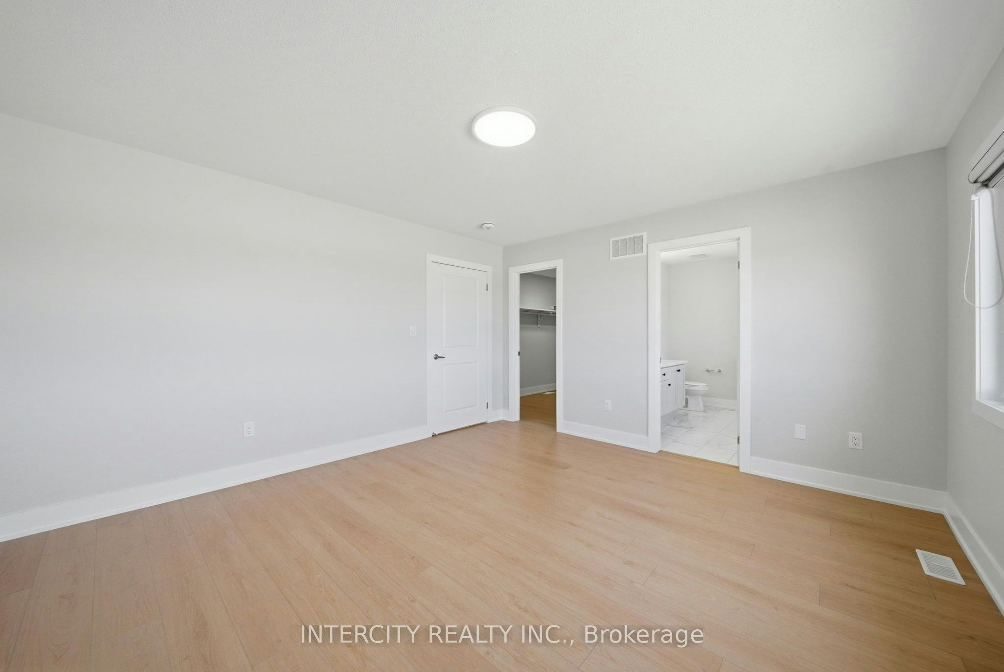 10 Kingsbury Trail, Barrie, ON, L9J 0W9 - 31