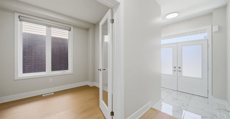 10 Kingsbury Trail, Barrie, ON, L9J 0W9 - 5