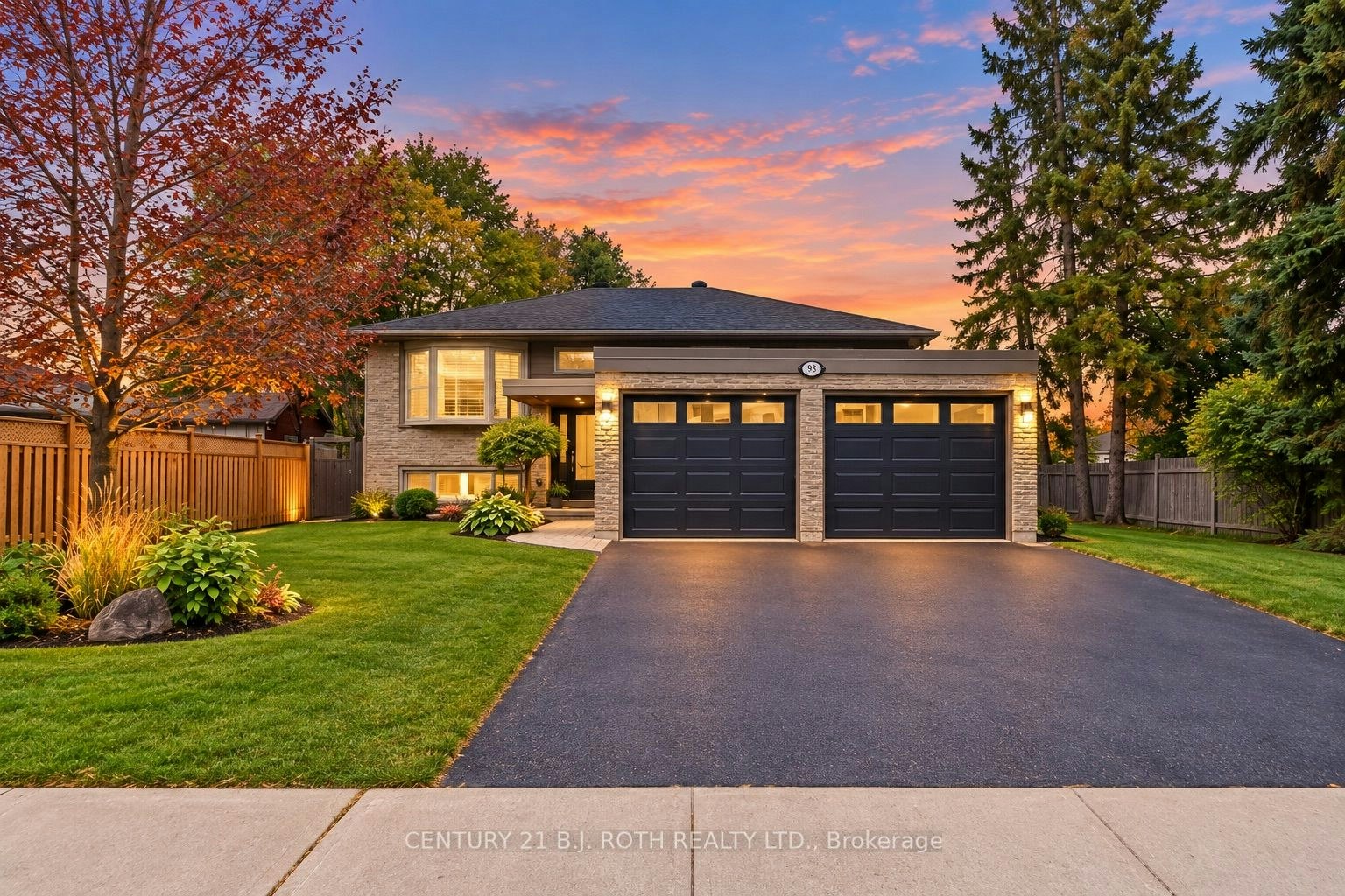 93 Grove Street E, Barrie, ON, L4M 5G2